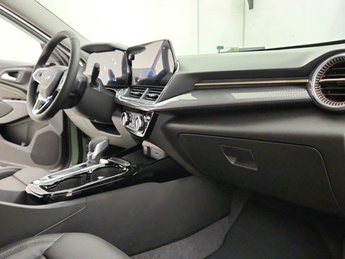 New 2026 Chevrolet Trax ACTIV w/ Sunroof Package image 36