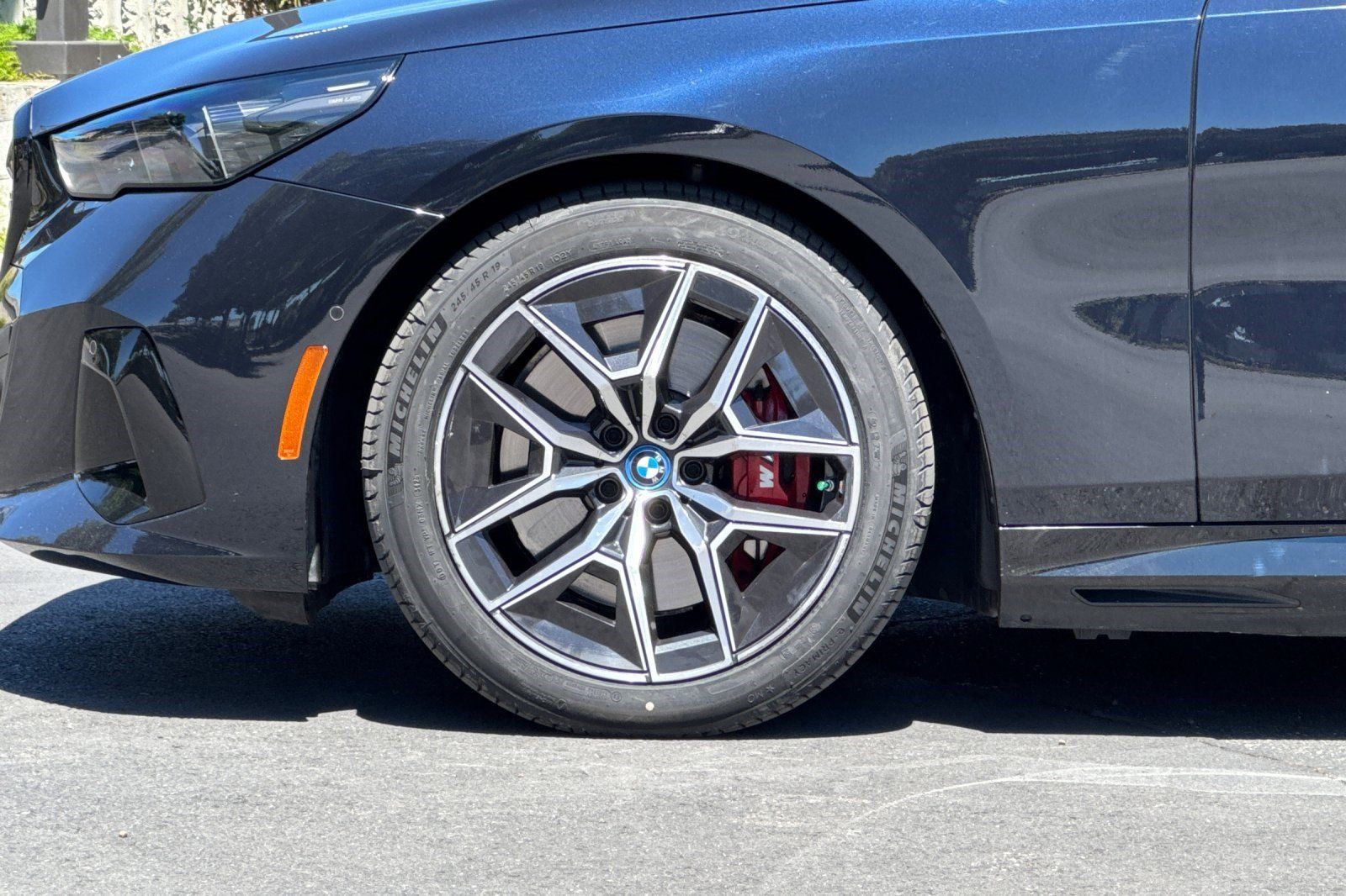 Certified 2024 BMW i5 M60 w/ Premium Package AWD/4WD image 38