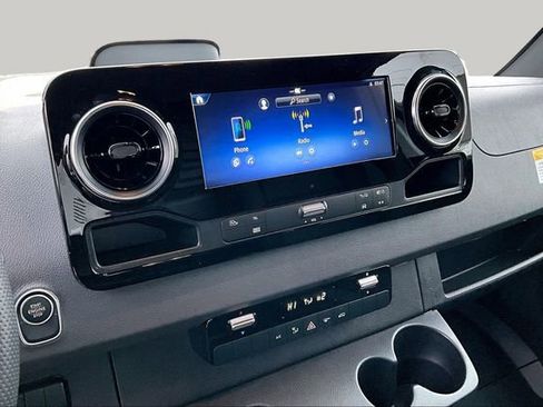 New 2026 Mercedes-Benz Sprinter 2500 image 10