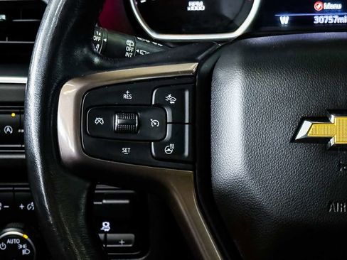 Used 2021 Chevrolet Suburban High Country w/ Premium Package image 39