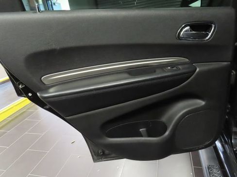 Used 2018 Dodge Durango SXT w/ Quick Order Package 2BB image 11