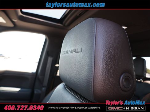 Used 2019 GMC Sierra 1500 Denali w/ Denali Ultimate Package AWD/4WD image 42