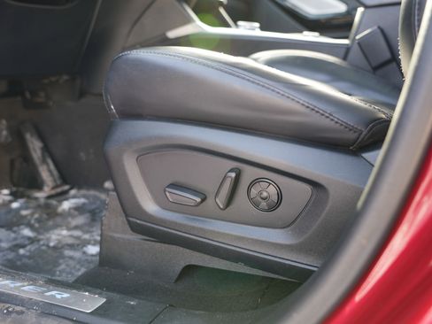 Used 2021 Ford Explorer Platinum w/ Equipment Group 601A image 17