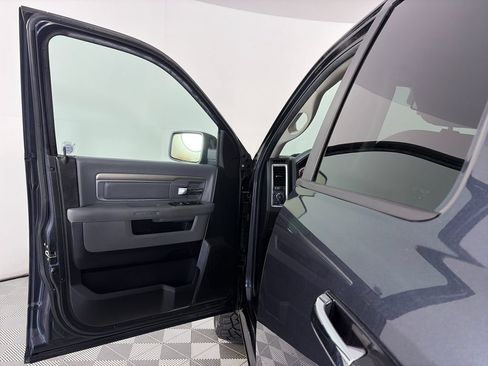 Used 2018 RAM 1500 Big Horn AWD/4WD image 10