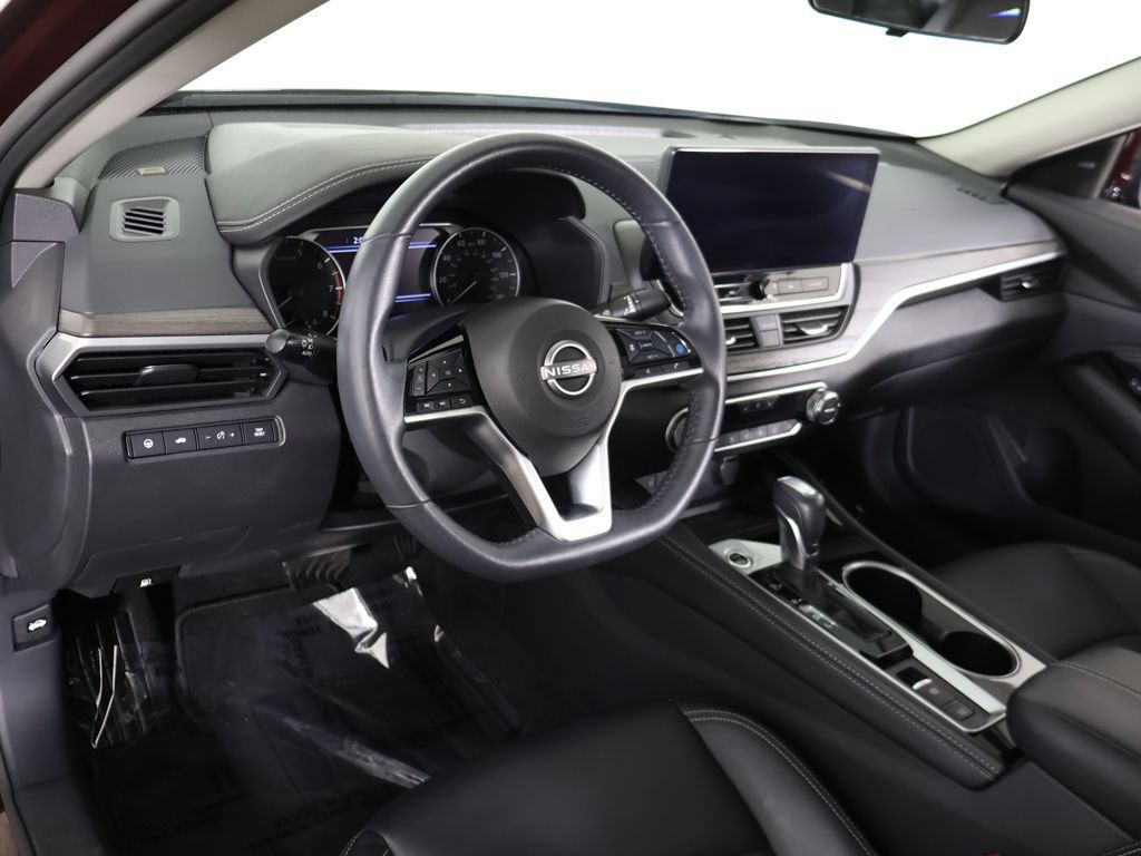 Used 2023 Nissan Altima 2.5 SL AWD/4WD image 28