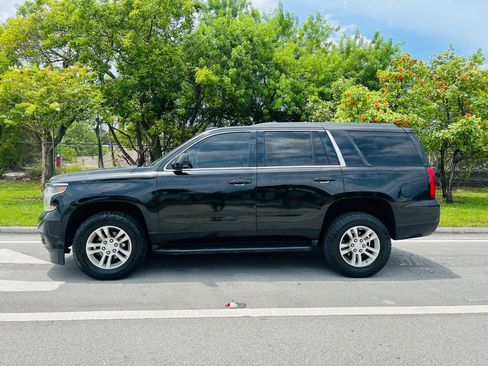 Used 2019 Chevrolet Tahoe LT AWD/4WD image 2