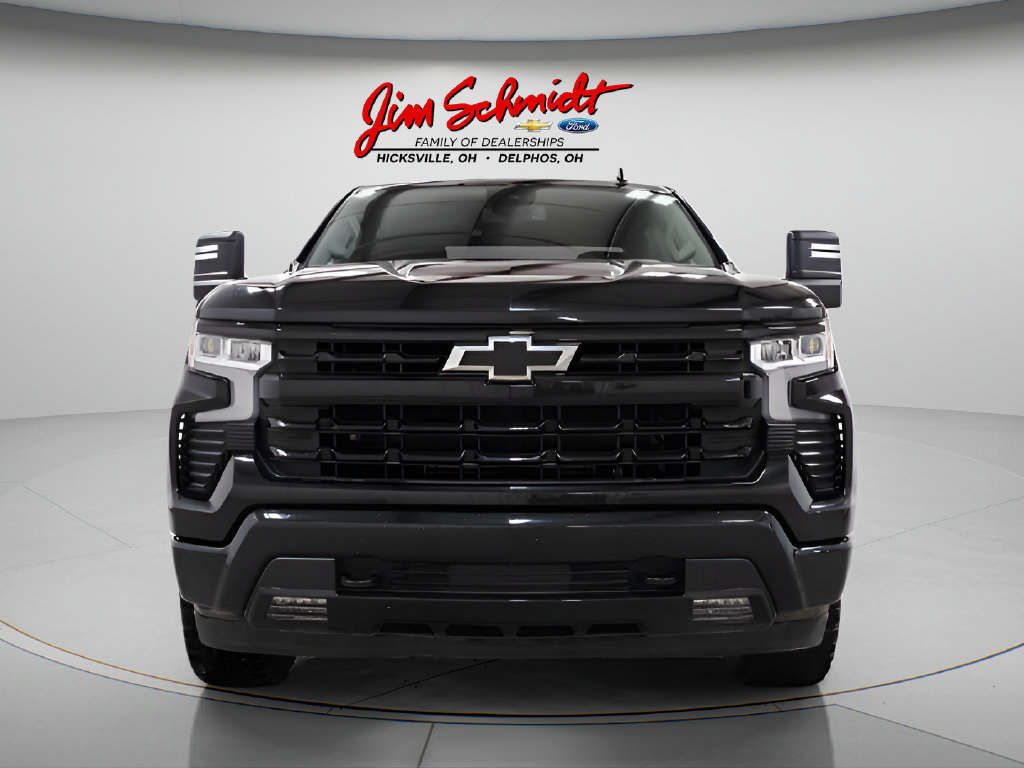 Used 2024 Chevrolet Silverado 1500 RST w/ Protection Package AWD/4WD image 2