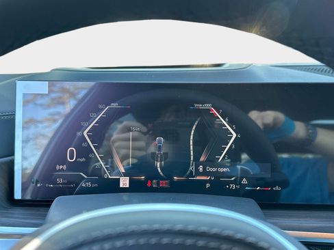 New 2026 BMW X7 xDrive40i w/ M Sport Package image 24