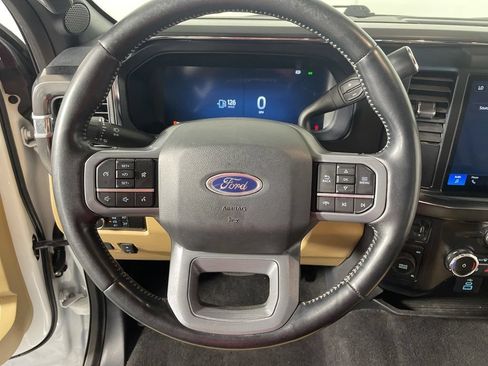 Used 2023 Ford F250 Lariat AWD/4WD image 15