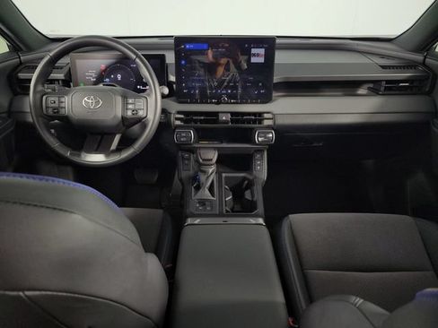 Used 2026 Toyota RAV4 XSE AWD/4WD image 22