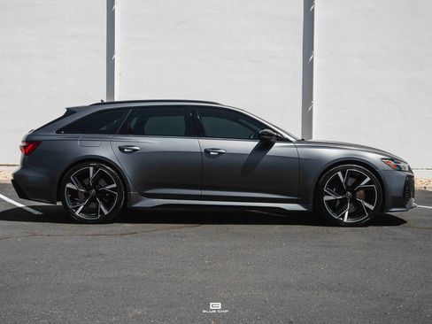 Used 2023 Audi RS 6 w/ Executive Package AWD/4WD image 8