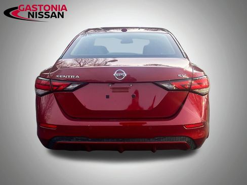 Used 2020 Nissan Sentra SV image 7