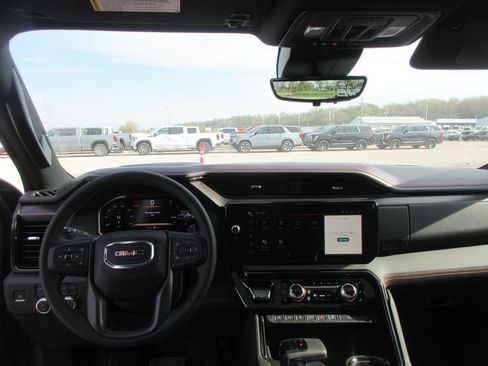 New 2026 GMC Sierra 1500 AT4 w/ AT4 Premium Package image 16