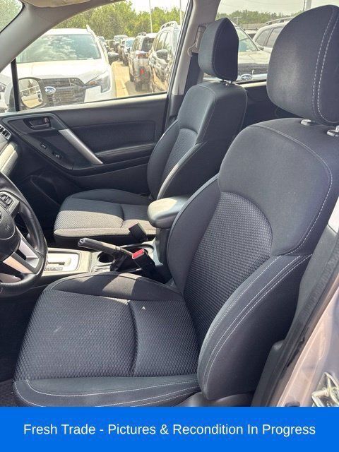 Used 2017 Subaru Forester 2.5i Premium w/ All-Weather Package AWD/4WD image 10