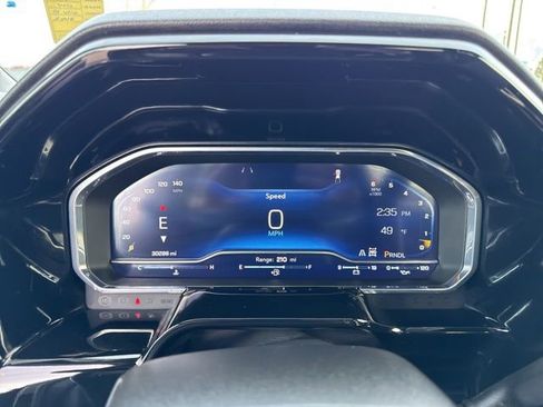 Used 2025 Chevrolet Silverado 1500 LT image 19