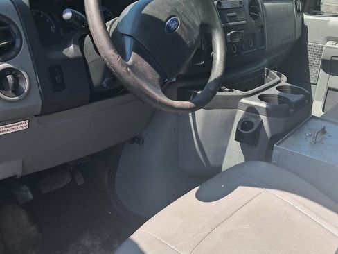 Used 2012 Ford E-350 and Econoline 350 Super Duty w/ PWR Group RWD image 7