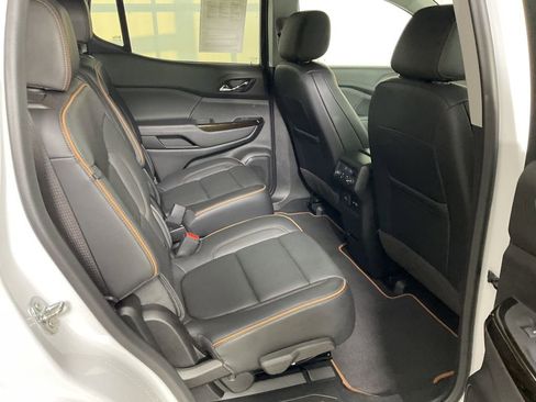 Used 2023 GMC Acadia AT4 w/ Technology Package image 26