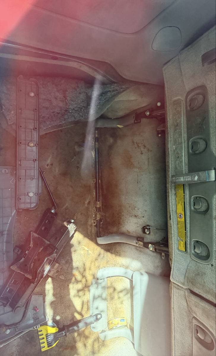 Used 2006 Toyota Sienna XLE FWD image 25