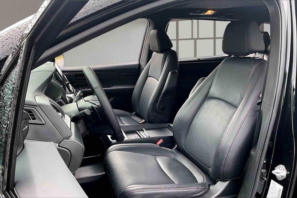 Used 2024 Honda Odyssey Sport image 21