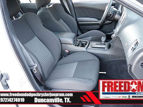 New 2023 Dodge Charger Scat Pack w/ Harman/Kardon Audio Group image 15