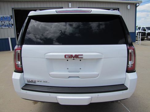 Used 2020 GMC Yukon XL SLT AWD/4WD image 5