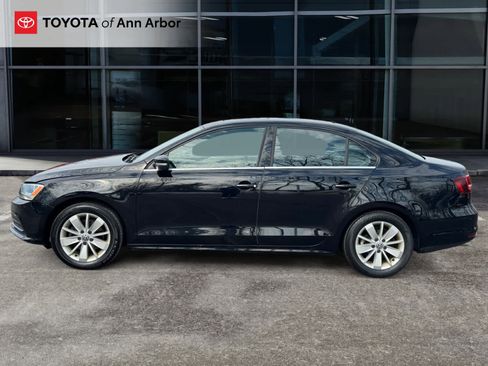 Used 2016 Volkswagen Jetta SE image 10