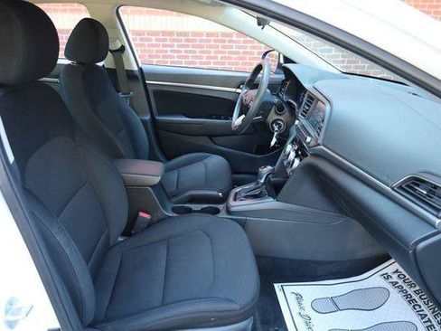 Used 2019 Hyundai Elantra SEL w/ Cargo Package FWD image 28