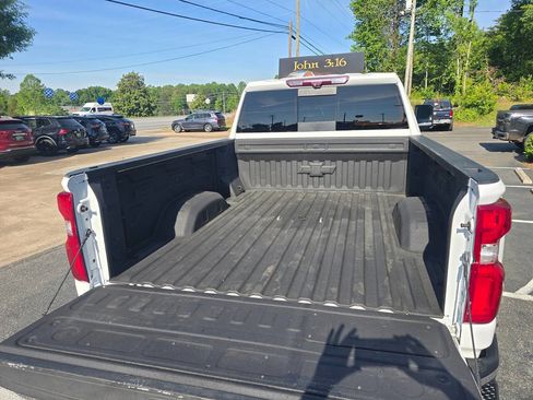 Used 2021 Chevrolet Silverado 2500 LTZ w/ LTZ Premium Package AWD/4WD image 6