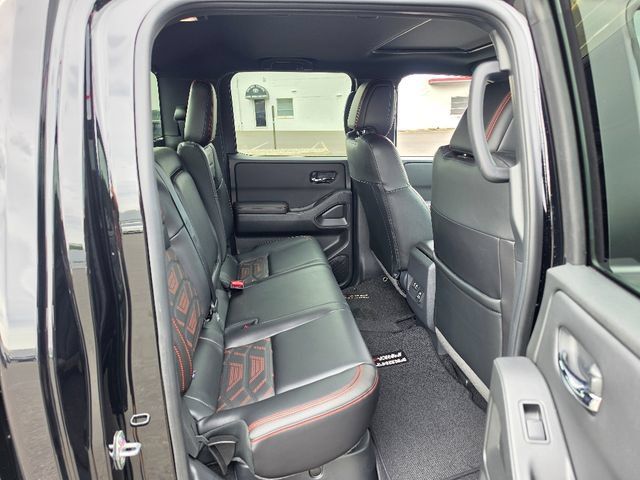 Used 2025 Nissan Frontier PRO-4X w/ Pro Premium Package AWD/4WD image 14