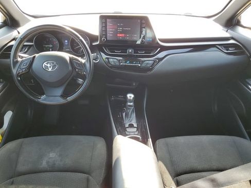 Used 2019 Toyota C-HR XLE FWD image 24