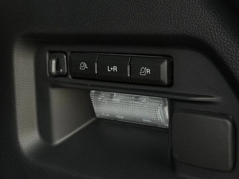 New 2026 Ford Explorer Platinum image 67