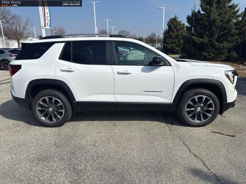 New 2026 GMC Terrain Elevation w/ Elevation Premium Package image 9