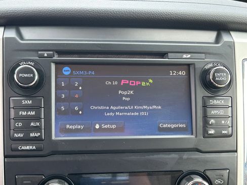 Used 2017 Nissan Titan SV image 19