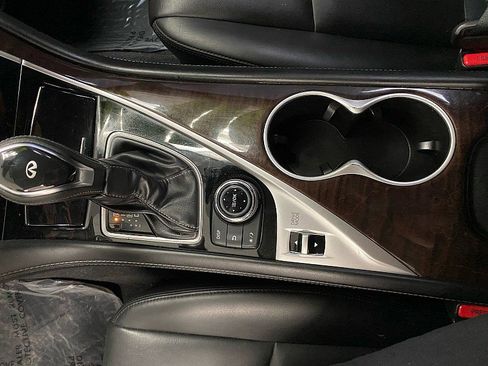 Used 2019 INFINITI Q50 Luxe image 27