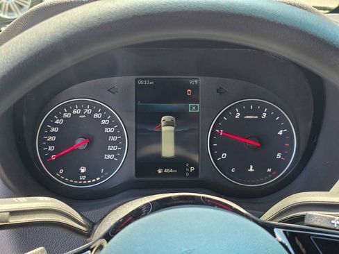 Used 2025 Mercedes-Benz Sprinter 2500 image 25