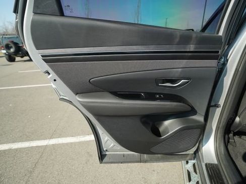 Used 2022 Hyundai Tucson SEL image 17