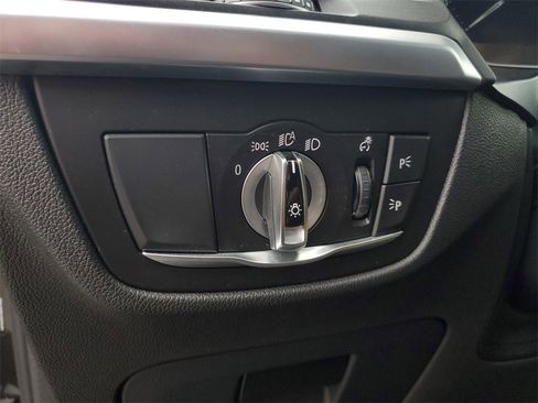 Used 2022 BMW X3 xDrive30i w/ Convenience Package image 13