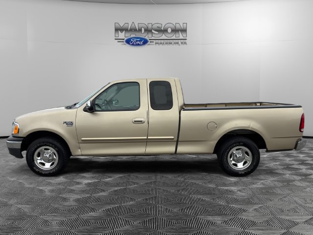 Used 2000 Ford F150 XLT RWD image 2