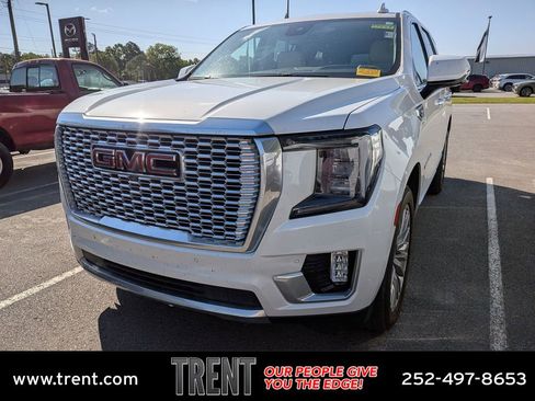 Used 2023 GMC Yukon Denali AWD/4WD image 1