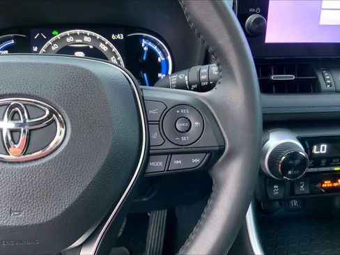 Used 2023 Toyota RAV4 XSE AWD/4WD image 24
