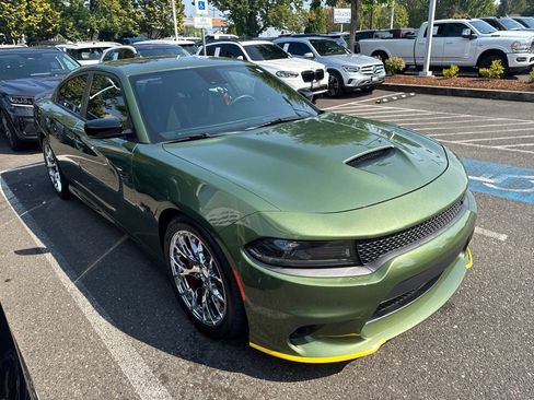 Used 2023 Dodge Charger R/T w/ Plus Group RWD image 1