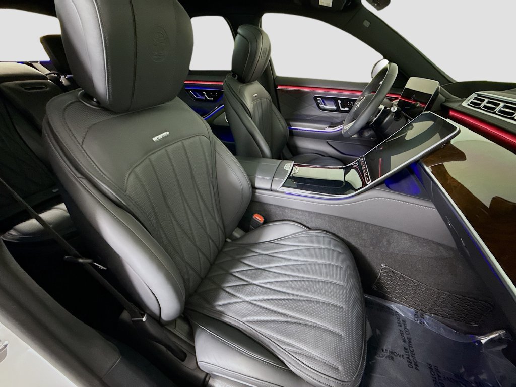Used 2025 Mercedes-Benz S 63 AMG S image 30