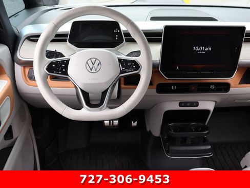 Used 2025 Volkswagen ID. Buzz 1st Edition image 19