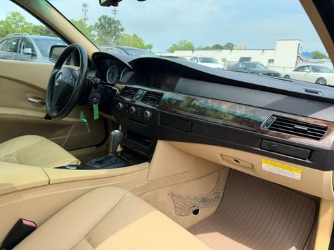 Used 2005 BMW 525i Sedan RWD image 23