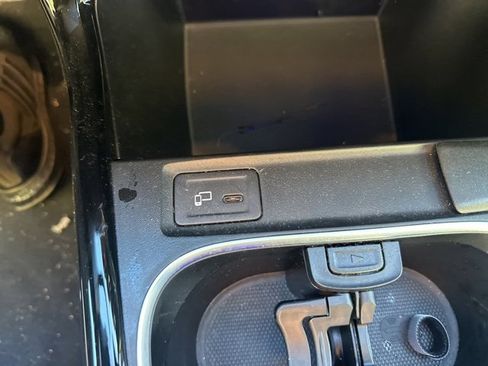 Used 2022 Mercedes-Benz A 220 image 21