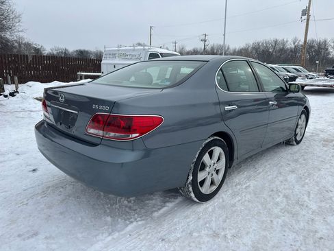 Used 2005 Lexus ES 330 4dr Sdn image 5