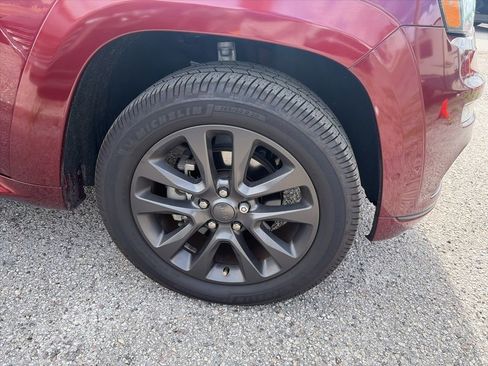 Used 2019 Jeep Grand Cherokee High Altitude RWD image 9