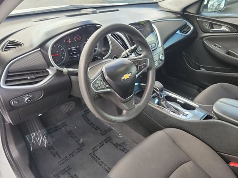 Used 2023 Chevrolet Malibu LT FWD image 23