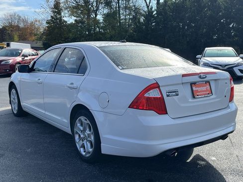 Used 2010 Ford Fusion SE image 5