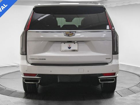 Used 2022 Cadillac Escalade ESV Premium Luxury image 6